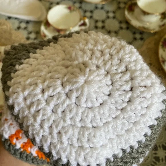 Star Wars BB8 Hand crocheted Hat NEW - Picture 10 of 15